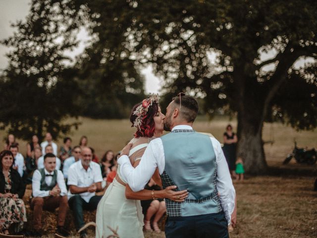 Le mariage de Edouard et Julie à Saint-Denis-d&apos;Orques, Sarthe 55