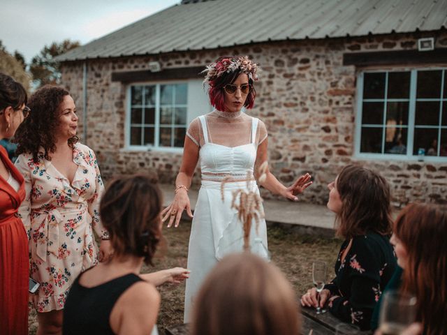 Le mariage de Edouard et Julie à Saint-Denis-d&apos;Orques, Sarthe 92