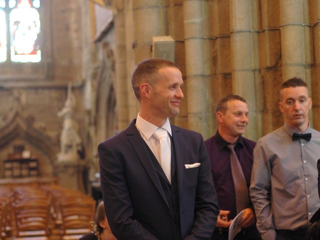 Le mariage de Thierry et Johanna à Saint-Pol-de-Léon, Finistère 4