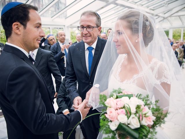 Le mariage de David et Julie à Paris, Paris 12