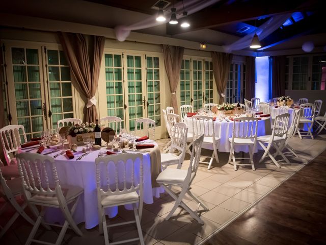 Le mariage de Simon et Céline à Bédarrides, Vaucluse 17