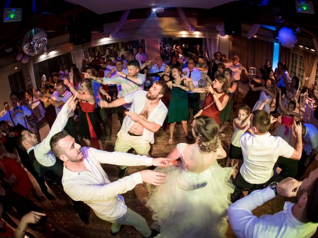 Le mariage de Simon et Céline à Bédarrides, Vaucluse 25