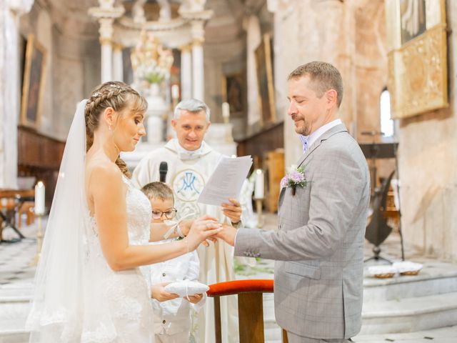 Le mariage de Julien et Lorraine à Grasse, Alpes-Maritimes 29