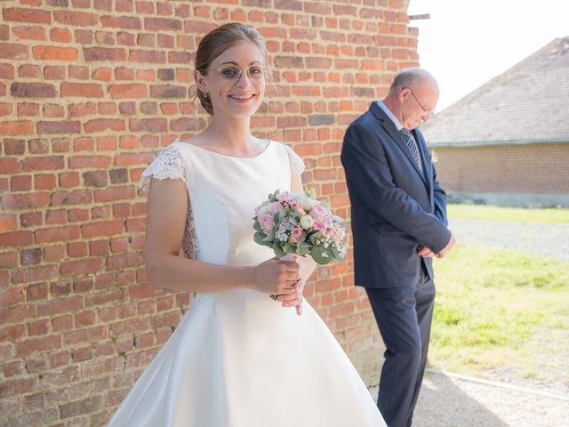 Le mariage de Damien et Elsa à Aisonville-et-Bernoville, Aisne 8