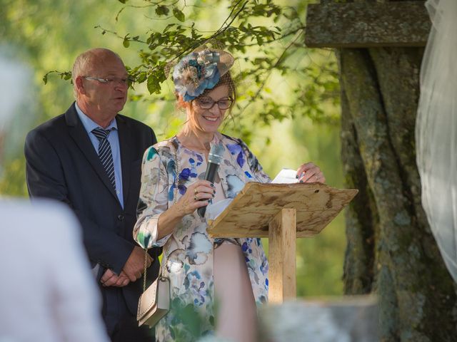 Le mariage de Damien et Elsa à Aisonville-et-Bernoville, Aisne 20