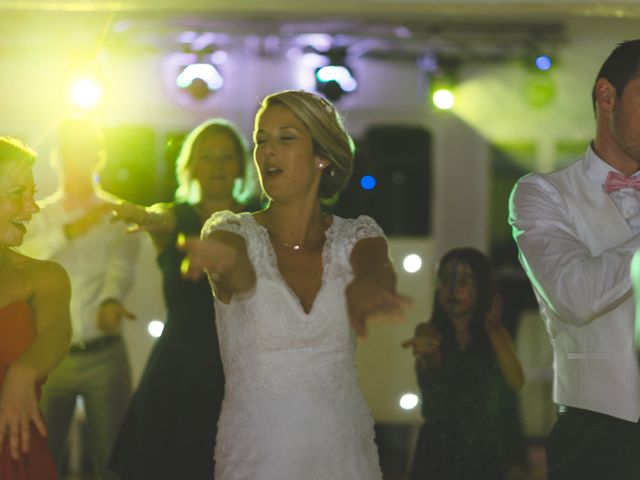 Le mariage de Romain  et Alexandra à Le Castellet, Var 10