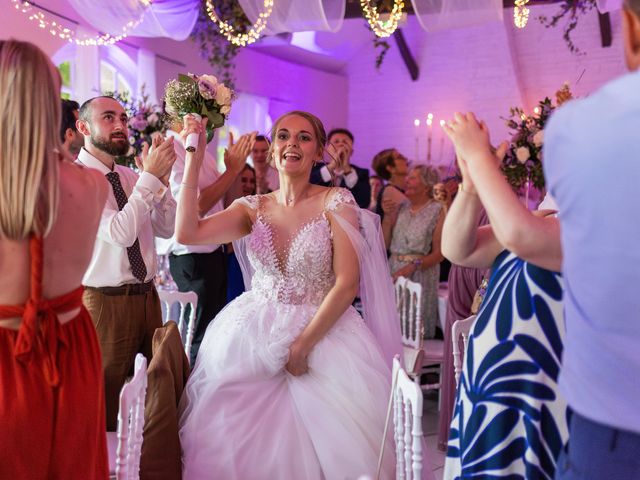 Le mariage de Julien et Marine à Fontenay-Trésigny, Seine-et-Marne 37