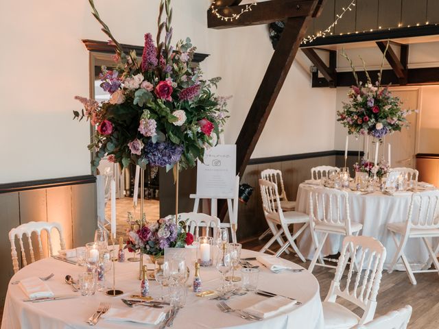 Le mariage de Damien et Laura à Hermeray, Yvelines 8