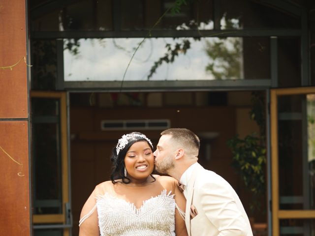 Le mariage de Brice et Sorenza à Ytrac, Cantal 4