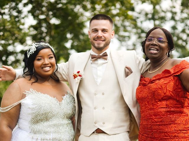 Le mariage de Brice et Sorenza à Ytrac, Cantal 15