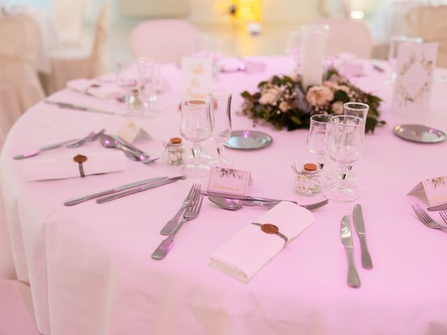 Le mariage de Maxime et Pauline à Lançon-Provence, Bouches-du-Rhône 36