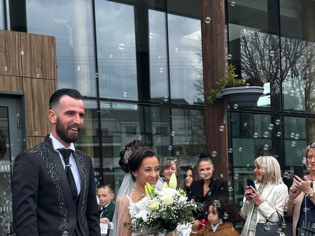 Le mariage de Hugo et Elodie à Les-Pennes-Mirabeau, Bouches-du-Rhône 5