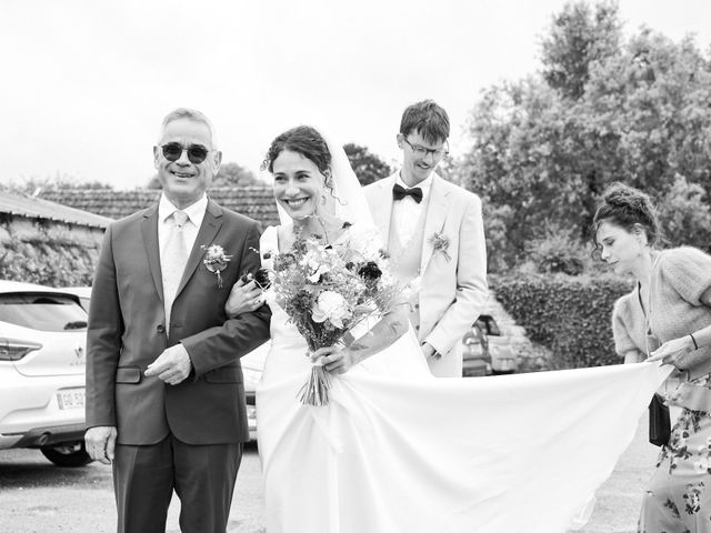 Le mariage de Saint Jalmes et Pauline &amp; Theo à Saint-Pol-de-Léon, Finistère 29