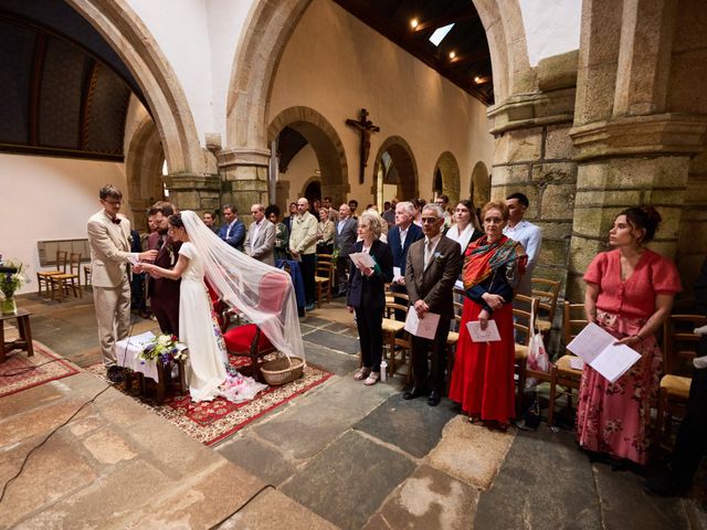 Le mariage de Saint Jalmes et Pauline &amp; Theo à Saint-Pol-de-Léon, Finistère 43
