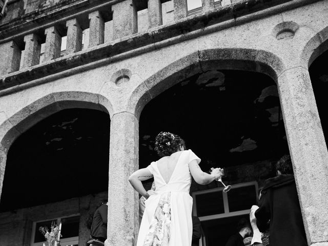 Le mariage de Saint Jalmes et Pauline &amp; Theo à Saint-Pol-de-Léon, Finistère 78