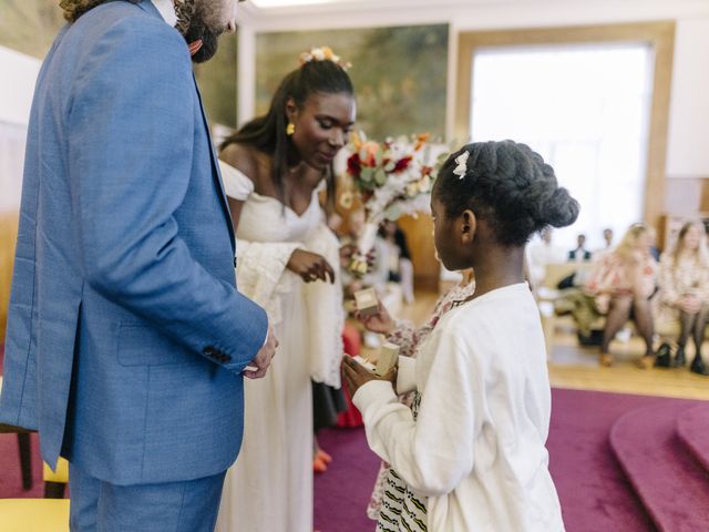 Le mariage de Philippe et Célia à Montreuil, Seine-Saint-Denis 11