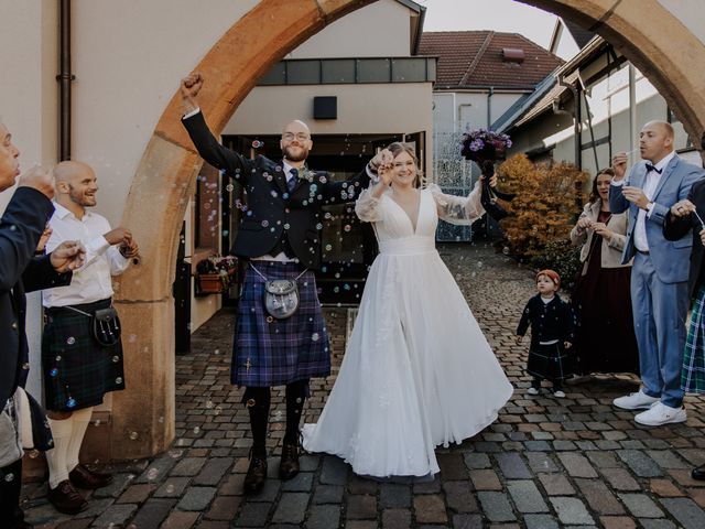 Le mariage de Thomas et Sophie à Wattwiller, Haut Rhin 16