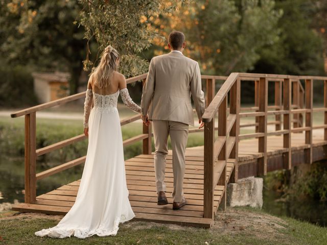 Le mariage de Thomas et Solenn à Cadenet, Vaucluse 14