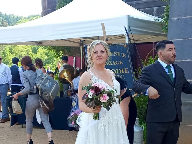 Le mariage de Melodie et Éric  à Teilhède, Puy-de-Dôme 5