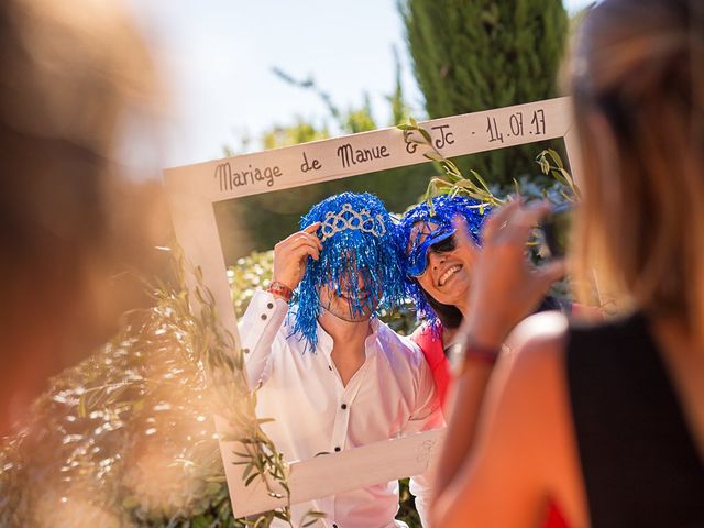 Le mariage de Jean-Christophe et Emmanuelle à Banon, Alpes-de-Haute-Provence 35