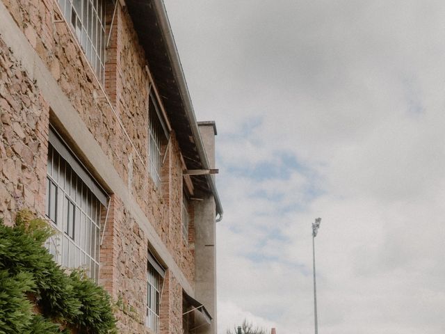 Le mariage de Damien et Elodie à Bourg-de-Thizy, Rhône 5