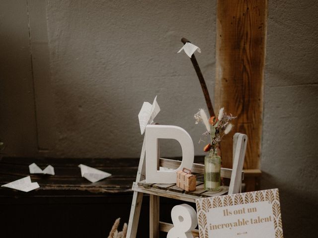 Le mariage de Damien et Elodie à Bourg-de-Thizy, Rhône 6