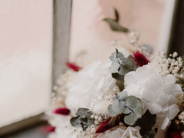 Le mariage de Damien et Elodie à Bourg-de-Thizy, Rhône 9