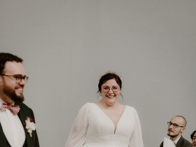 Le mariage de Damien et Elodie à Bourg-de-Thizy, Rhône 76