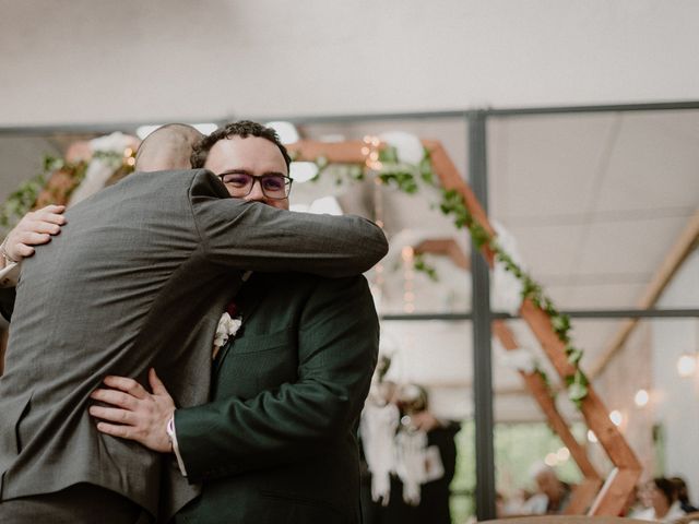 Le mariage de Damien et Elodie à Bourg-de-Thizy, Rhône 81