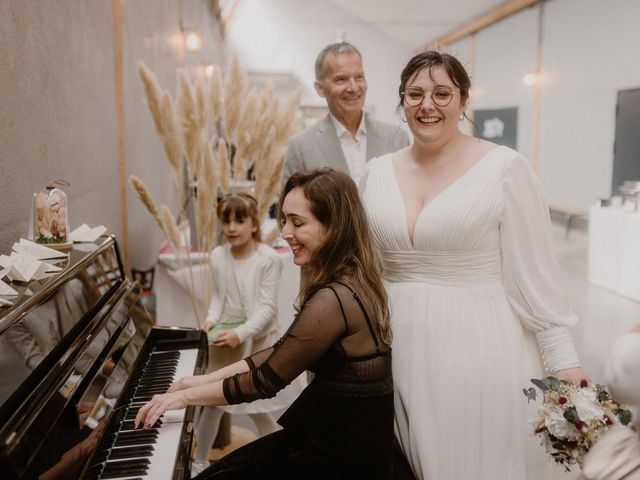 Le mariage de Damien et Elodie à Bourg-de-Thizy, Rhône 121