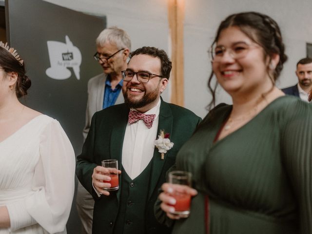 Le mariage de Damien et Elodie à Bourg-de-Thizy, Rhône 126