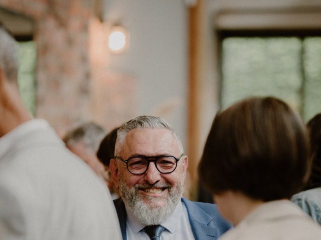 Le mariage de Damien et Elodie à Bourg-de-Thizy, Rhône 144