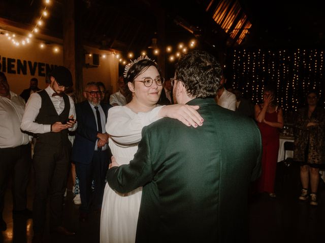 Le mariage de Damien et Elodie à Bourg-de-Thizy, Rhône 215