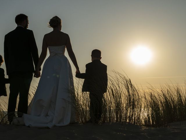 Le mariage de Jean-Yves et Emilie à Saint-Trojan-les-Bains, Charente Maritime 6