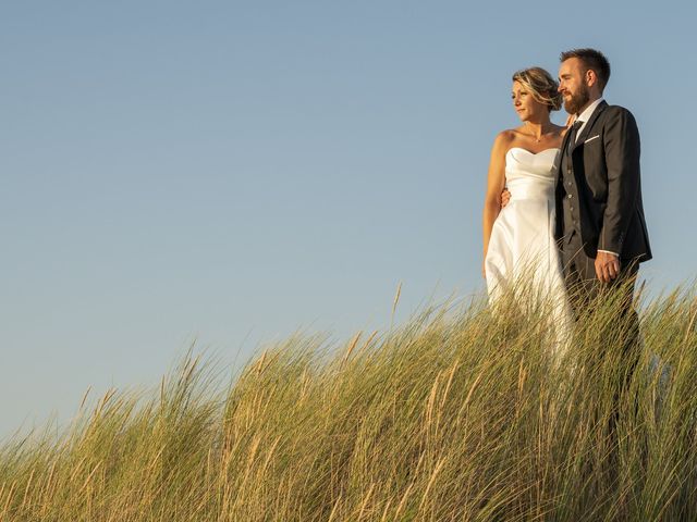 Le mariage de Jean-Yves et Emilie à Saint-Trojan-les-Bains, Charente Maritime 7