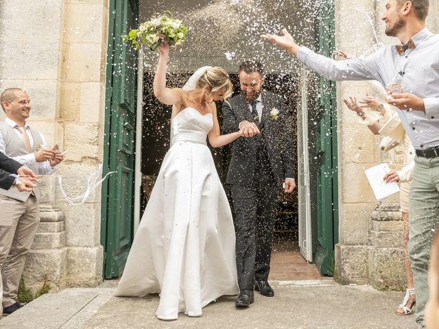 Le mariage de Jean-Yves et Emilie à Saint-Trojan-les-Bains, Charente Maritime 58