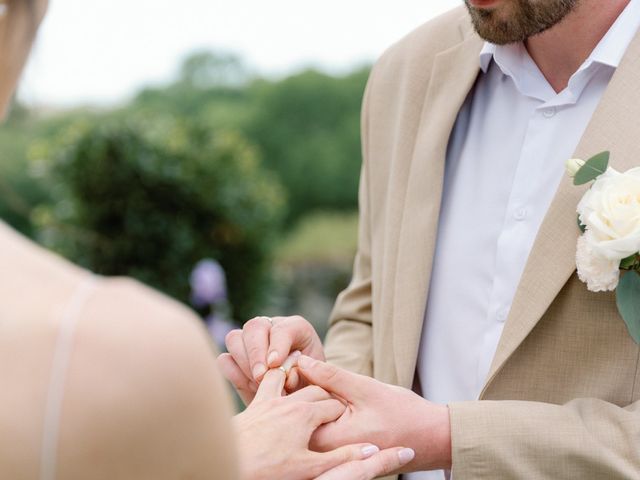 Le mariage de Shane et Deirdre à Tabanac, Gironde 11