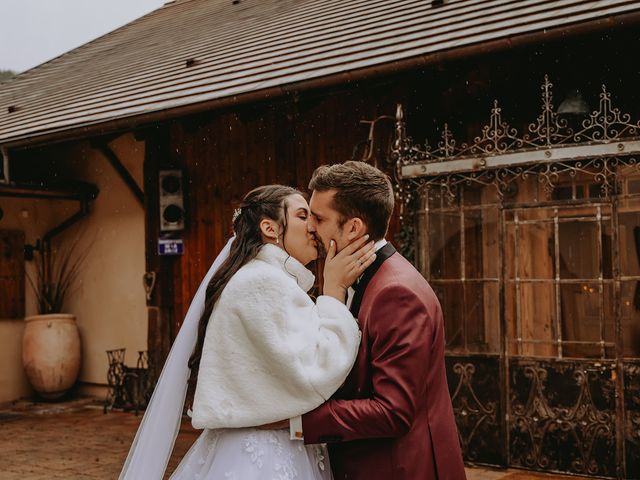 Le mariage de Erwann et Angélique à Wisches, Bas Rhin 33