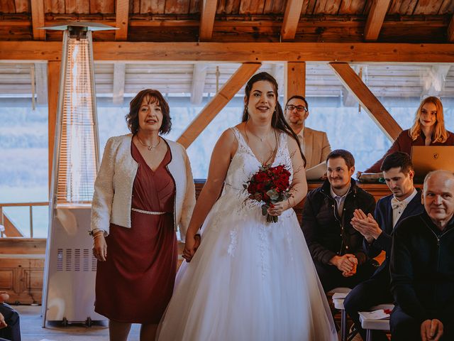 Le mariage de Erwann et Angélique à Wisches, Bas Rhin 42