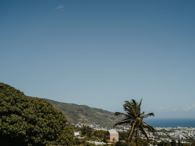 Le mariage de Davy et Julie à Saint-Gilles les Bains, La Réunion 1