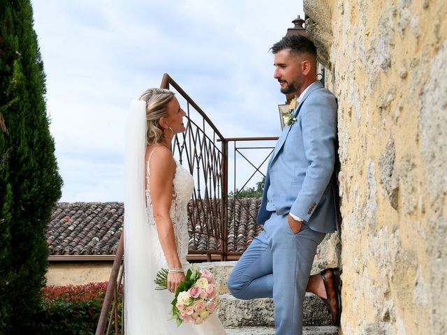 Le mariage de Mosca et Cassandra  à Saint-Vincent-de-Pertignas, Gironde 7