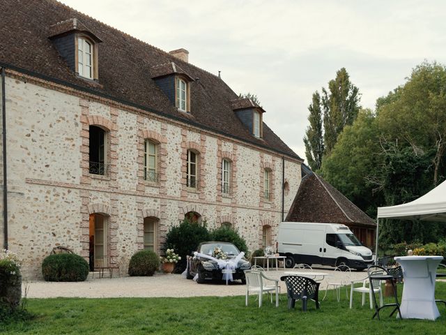 Le mariage de Corentin et Laura à Saint-Just-Sauvage, Marne 15