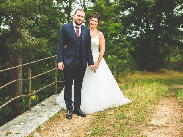 Le mariage de Lucas et Camille à Tence, Haute-Loire 13