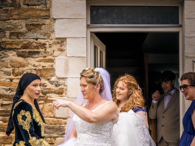 Le mariage de Nicolas et Lorraine à Saint-Yrieix-la-Perche, Haute-Vienne 5