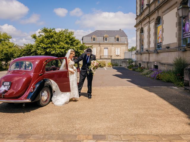 Le mariage de Nicolas et Lorraine à Saint-Yrieix-la-Perche, Haute-Vienne 9