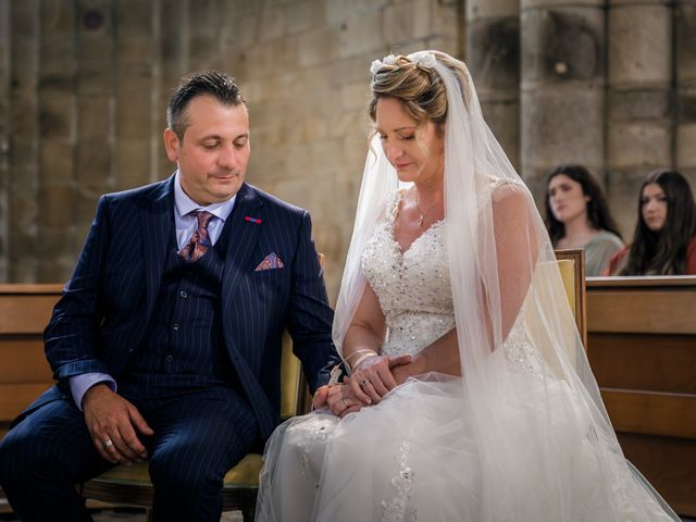 Le mariage de Nicolas et Lorraine à Saint-Yrieix-la-Perche, Haute-Vienne 22