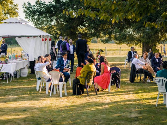 Le mariage de Nicolas et Lorraine à Saint-Yrieix-la-Perche, Haute-Vienne 37