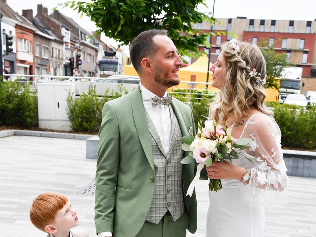 Le mariage de Benjamin et Jennifer à Mouscron, Hainaut 21