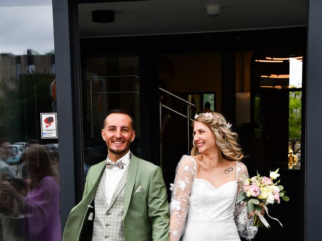 Le mariage de Benjamin et Jennifer à Mouscron, Hainaut 25