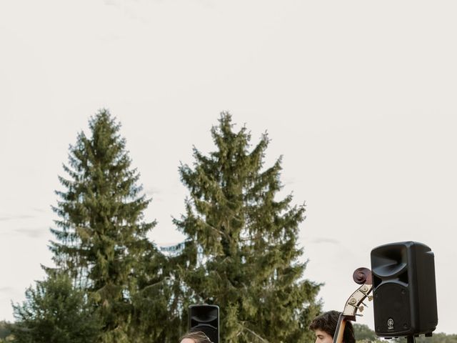 Le mariage de Kinwu et Marie à Faverolles, Eure-et-Loir 36
